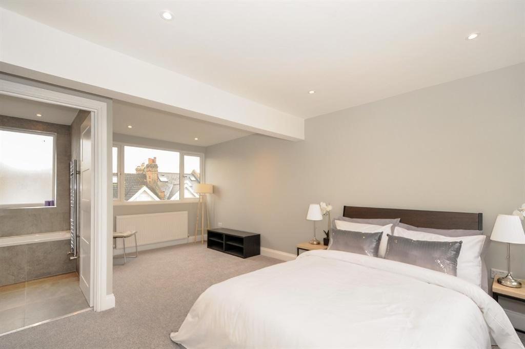 Holiday home 41 Pirbright Rd London