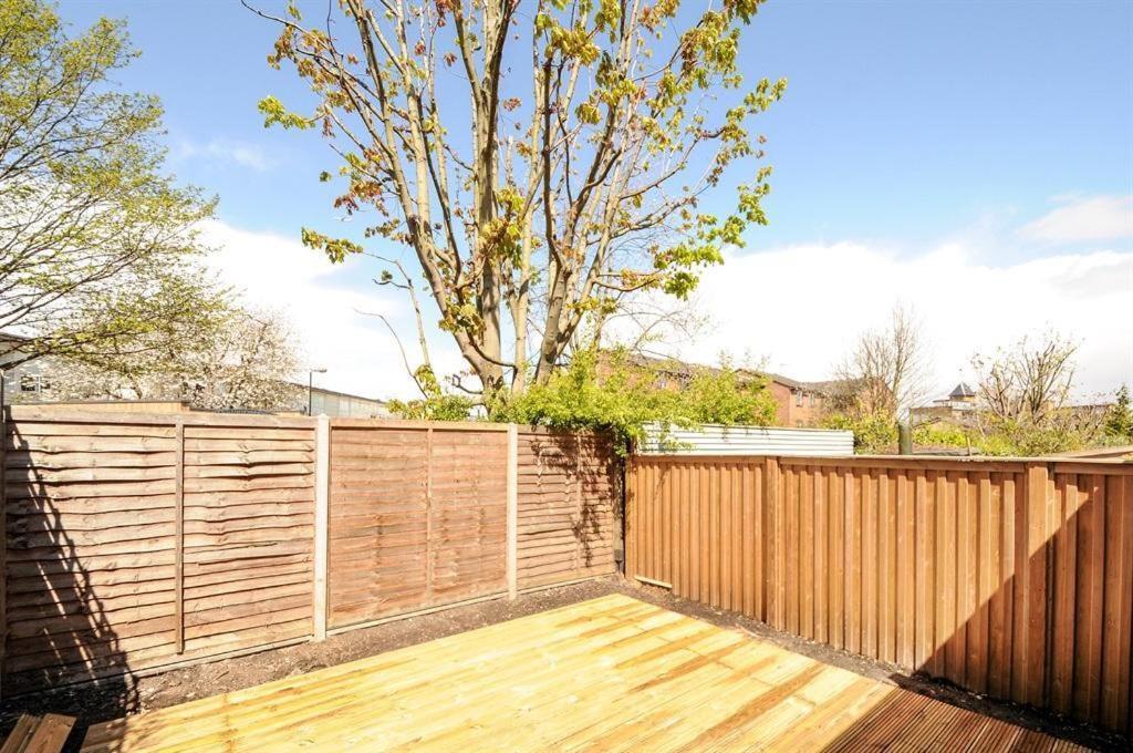 41 Pirbright Rd Holiday home London