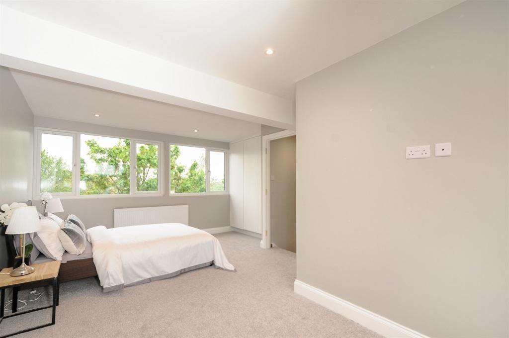 Ferienhaus 41 Pirbright Rd *